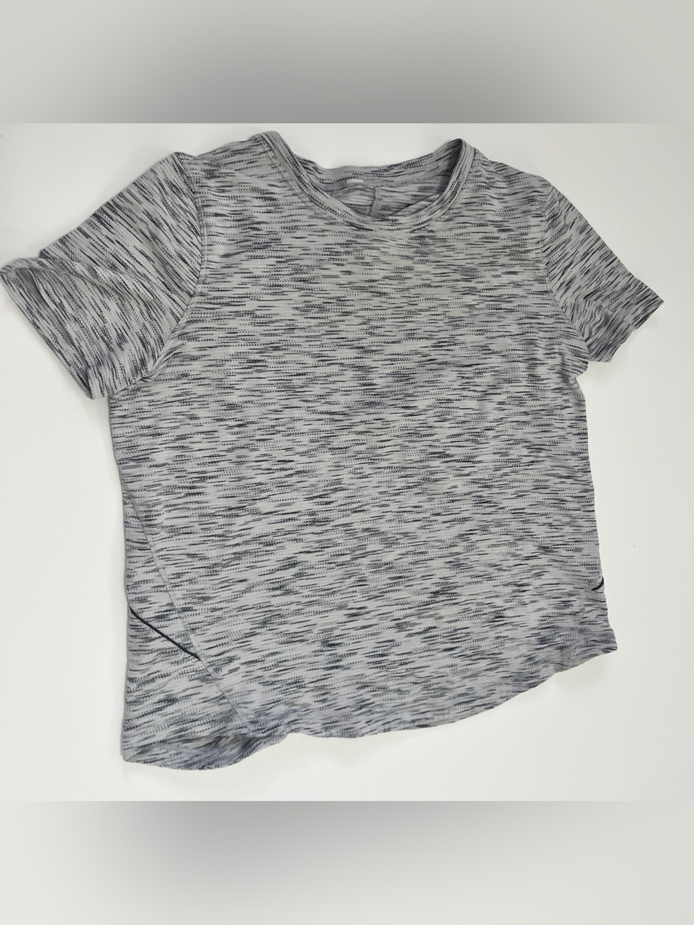 Lululemon Gray T Shirt size 8